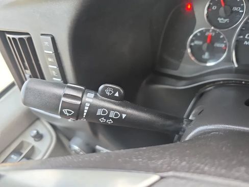 Used 2019 Chevrolet Express 3500 Extended w/ Driver Convenience Package RWD image 16
