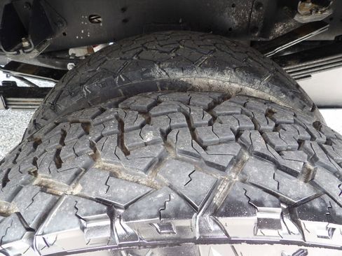 Used 2024 RAM 3500 Tradesman w/ Chrome Appearance Group AWD/4WD image 64
