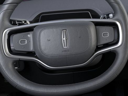 New 2026 Lincoln Nautilus Premier AWD/4WD image 13