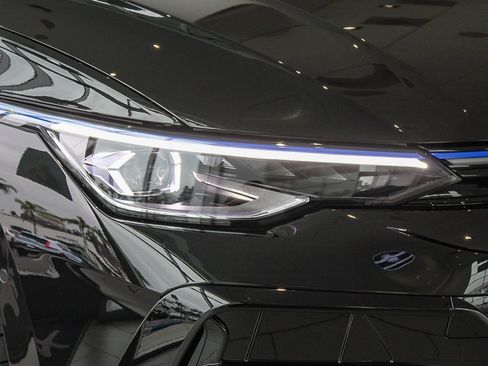New 2026 Volkswagen Golf AWD/4WD image 4