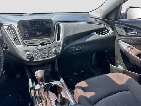 Used 2024 Chevrolet Malibu LT FWD image 23