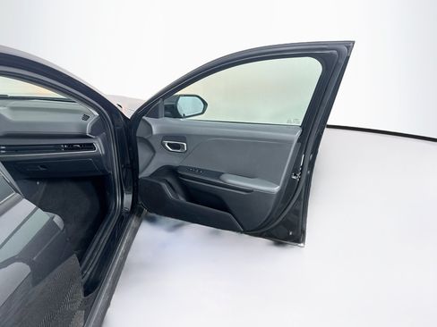 Used 2025 Kia K4 FWD image 33