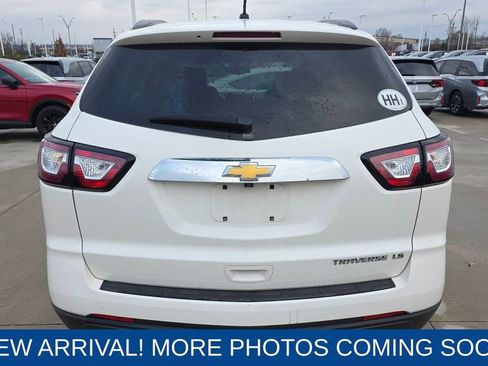 Used 2015 Chevrolet Traverse LS image 4