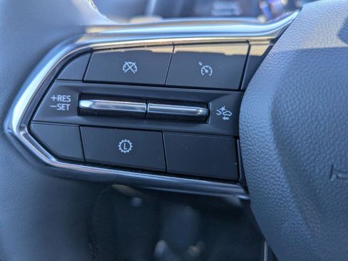 New 2026 Chevrolet Equinox LT w/ Convenience Package II image 23