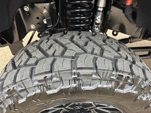 New 2026 Ford F250 XLT w/ XLT Premium Package image 10