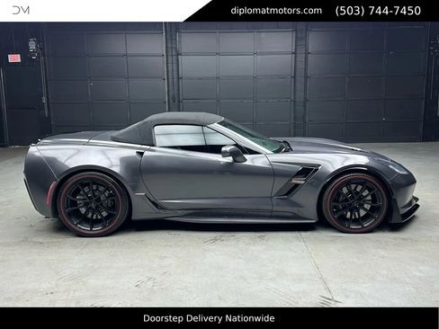 Used 2017 Chevrolet Corvette Z06 image 13