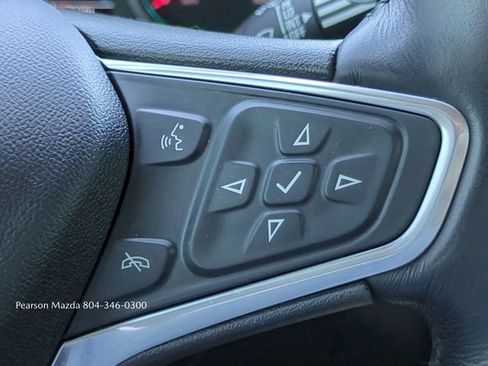 Used 2018 Chevrolet Equinox Premier AWD/4WD image 29