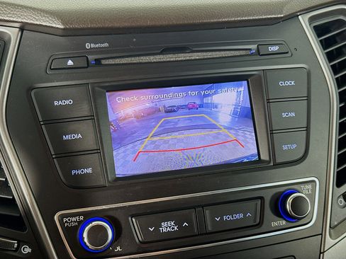 Used 2018 Hyundai Santa Fe Sport image 19