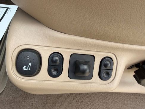 Used 2001 Ford F350 Lariat AWD/4WD image 38