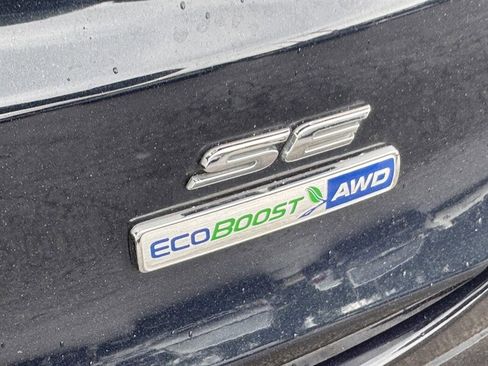 Used 2020 Ford Fusion SE image 31