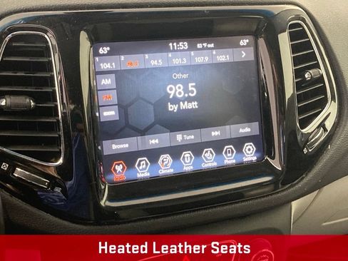 Used 2020 Jeep Compass Limited FWD image 3