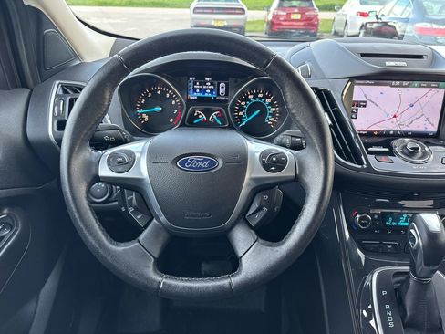Used 2013 Ford Escape Titanium w/ Class II Trailer Tow Pkg FWD image 13