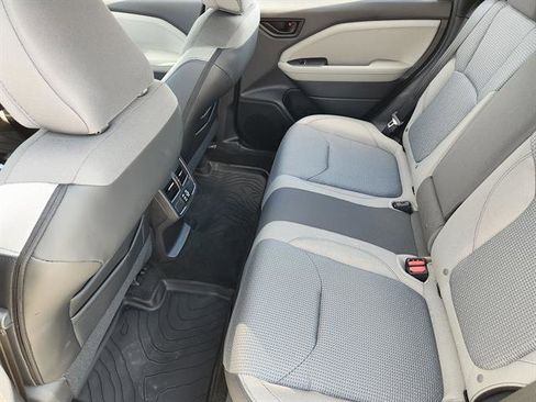 Used 2026 Subaru Forester Premium image 31