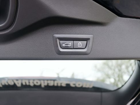 Used 2020 BMW X5 M50i AWD/4WD image 47