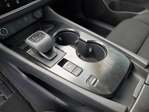 Certified 2023 Nissan Rogue S FWD image 32