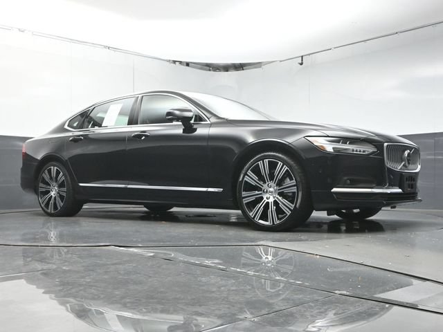 Used 2023 Volvo S90 B6 Plus AWD/4WD image 40