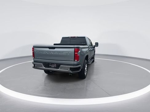 Used 2026 Chevrolet Silverado 2500 LTZ w/ LTZ Plus Package AWD/4WD image 7