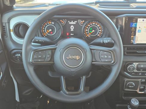 New 2026 Jeep Gladiator Sport image 8