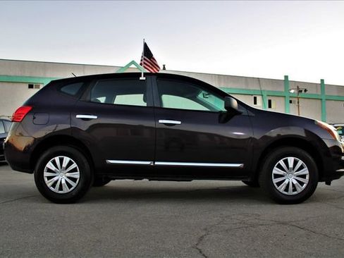 Used 2015 Nissan Rogue S image 6