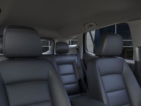 New 2024 GMC Terrain SLT w/ Infotainment Package II image 24