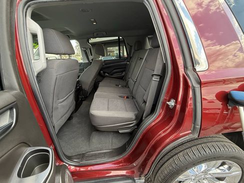 Used 2019 GMC Yukon SLE w/ Convenience Package AWD/4WD image 17