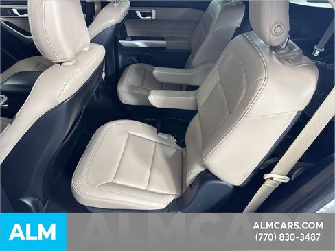 Used 2020 Ford Explorer XLT w/ Equipment Group 202A image 23