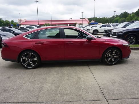 Used 2025 Honda Accord Sport image 22