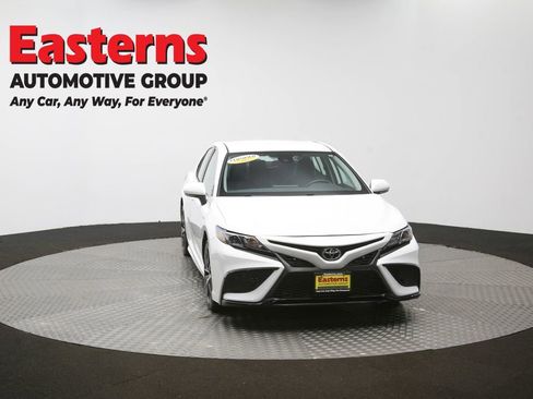 Used 2024 Toyota Camry SE AWD/4WD image 50