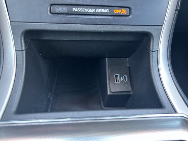 Used 2022 Ford Edge SEL AWD/4WD image 29