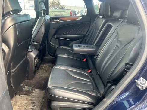 Used 2017 Lincoln MKC Reserve image 8