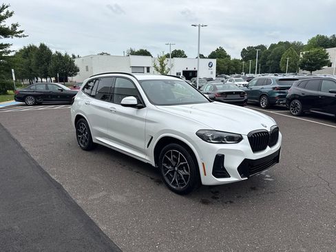 Used 2024 BMW X3 xDrive30i w/ Premium Package w/ZPA AWD/4WD image 7