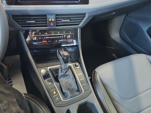 New 2026 Volkswagen Jetta SEL image 33