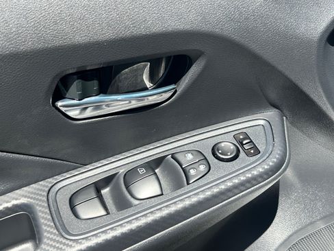 Used 2025 Nissan Versa SV w/ Trunk Package FWD image 16