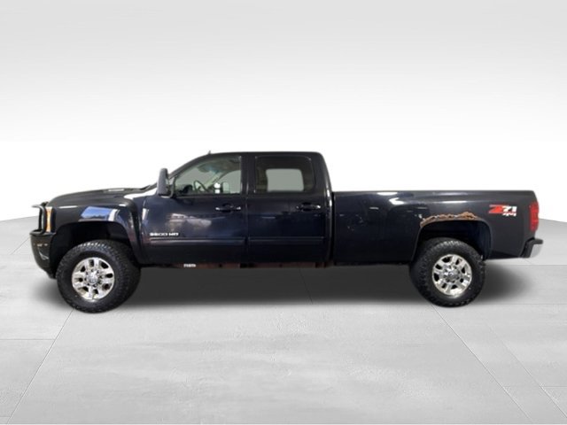 Used 2014 Chevrolet Silverado 3500 LTZ w/ LTZ Plus Package AWD/4WD image 6