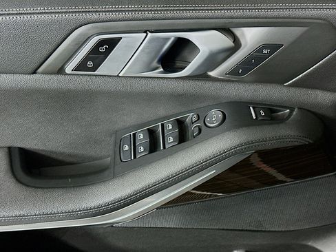Used 2019 BMW X5 xDrive40i w/ Premium Package 2 AWD/4WD image 15