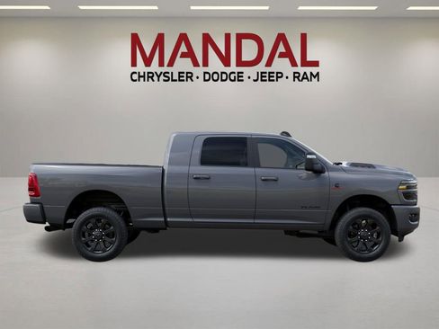 New 2026 RAM 2500 Laramie w/ Night Edition AWD/4WD image 21