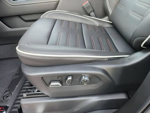 New 2026 GMC Sierra 1500 AT4X AWD/4WD image 16