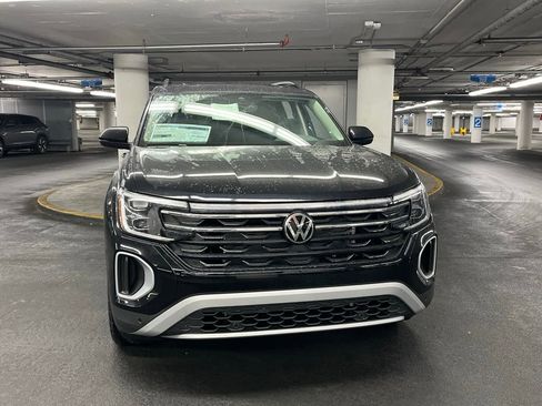 New 2026 Volkswagen Atlas Peak Edition AWD/4WD image 33