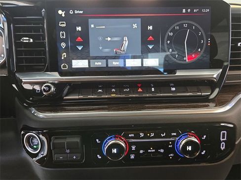 Used 2025 GMC Sierra 1500 Elevation image 19