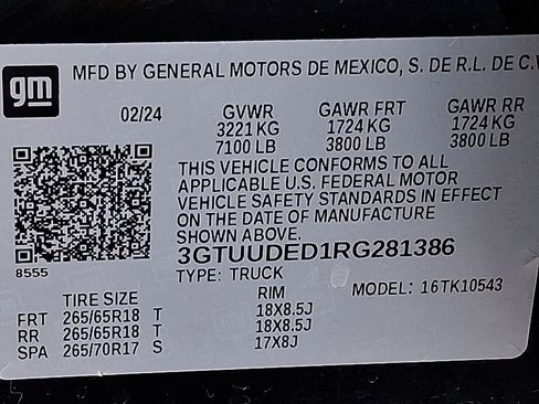 Used 2024 GMC Sierra 1500 SLT image 24