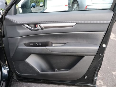 Used 2025 MAZDA CX-5 AWD 2.5 S w/ Preferred Package image 11