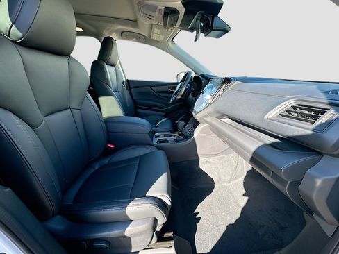 New 2026 Subaru Ascent Limited Bronze image 37