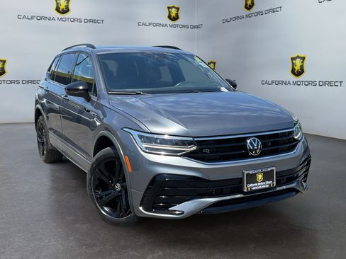 Used 2024 Volkswagen Tiguan SE R-Line FWD image 3