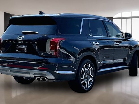 Used 2024 Hyundai Palisade SEL w/ Premium Package FWD image 6