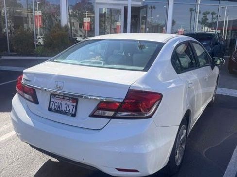 Used 2014 Honda Civic LX image 2