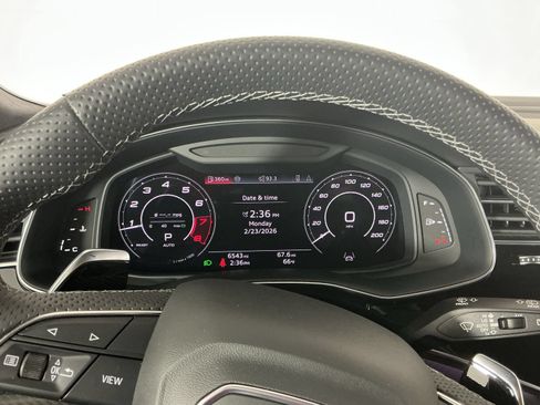 Used 2024 Audi RS Q8 AWD/4WD image 10