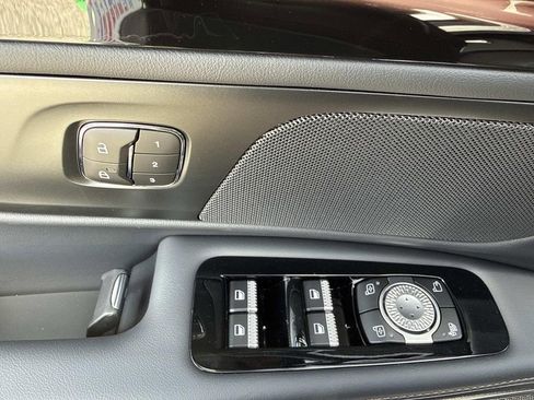 New 2026 Lincoln Nautilus Premier image 20