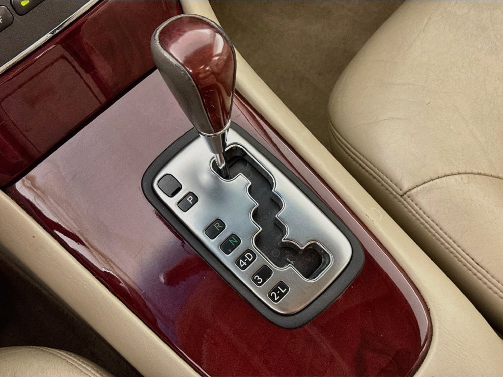 Used 2003 Lexus ES 330 w/ Premium Pkg FWD image 17