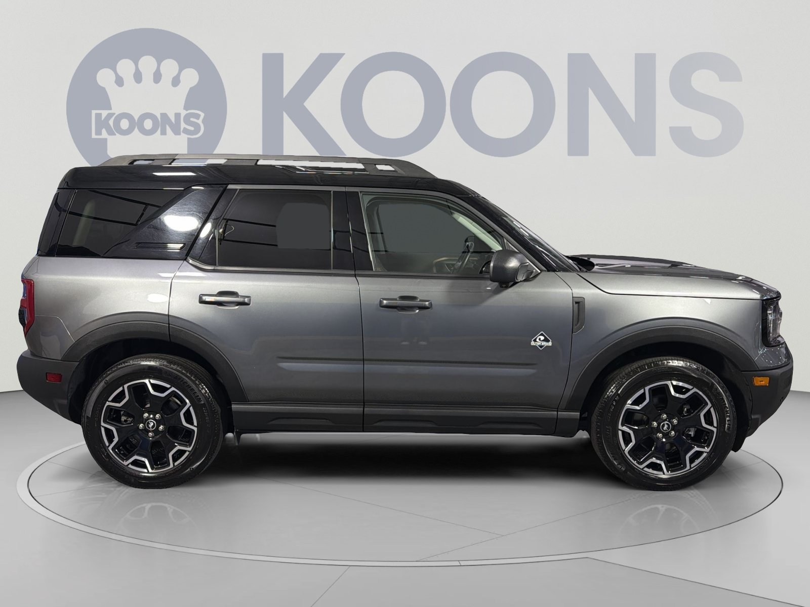 Used 2025 Ford Bronco Sport Outer Banks w/ Outer Banks Tech Package+ AWD/4WD image 8