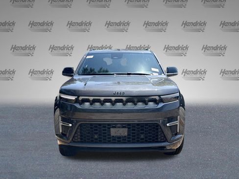 New 2026 Jeep Grand Wagoneer 2WD image 3